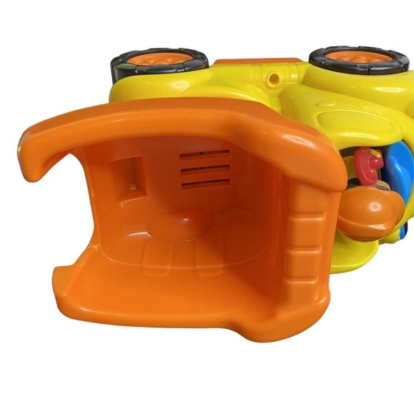 Fisher Price Little People Dump Truck Singing Sounds with Driver - Picture 5 of 6